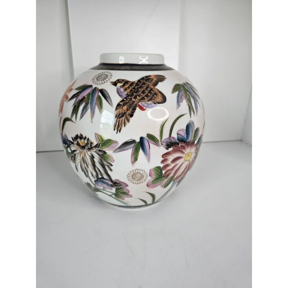 Vtg‎ Ginger Jar Gold Bird Vase Floral 100% Hand Made in China (no lid) Medium